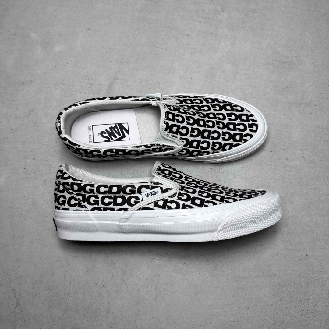 VANS - COMME des GARCONS CDG VANS SLIP ON スリッポンの通販 VANS - COMME des GARCONS CDG VANS SLIP ON スリッポンの通販