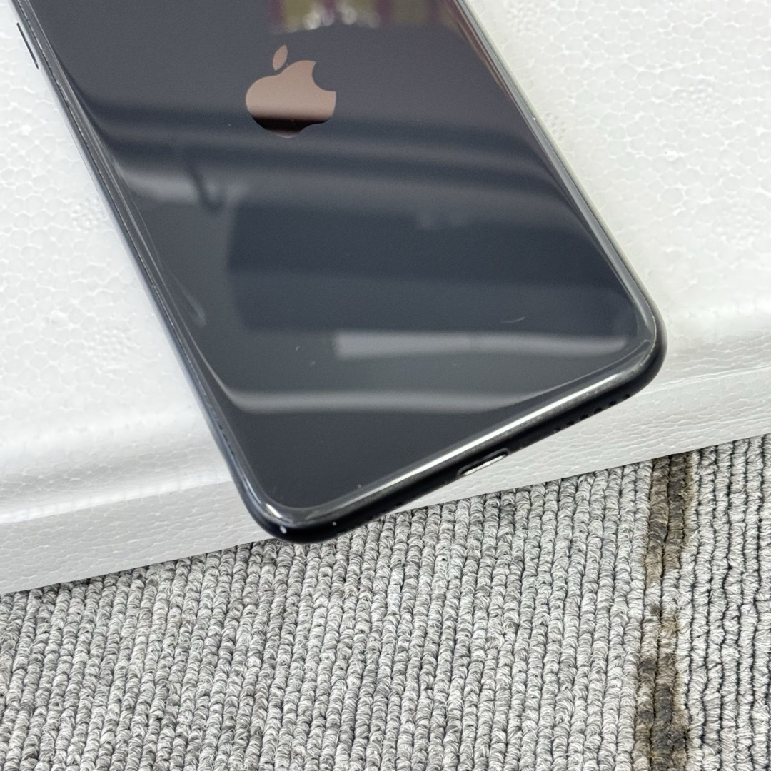 SIMフリー iPhone SE 第2世代 (SE2)ブラック 64GB(ヤマダモール SIMフリー iPhone SE 第2世代 (SE2)ブラック 64GB(ヤマダモール