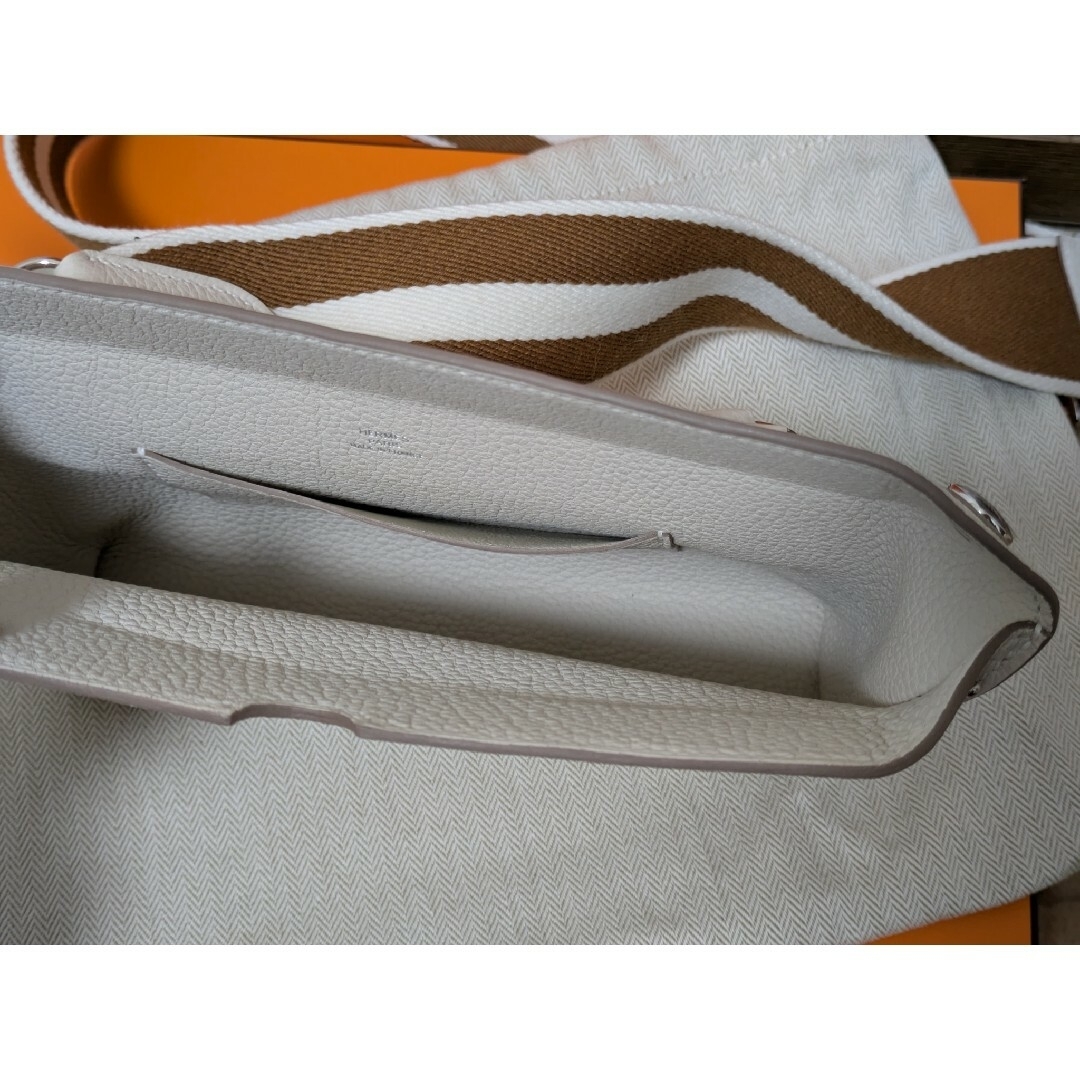 HERMES - HERMES ヴィドポッシュ ショルダーバッグ 新品未使用 W HERMES - HERMES ヴィドポッシュ ショルダーバッグ 新品未使用 W