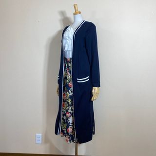 インゲボルグ(INGEBORG)のインゲボルグ 💙濃紺カラーのロングカーディガンです💙お薦めですよ〜👍(カーディガン)