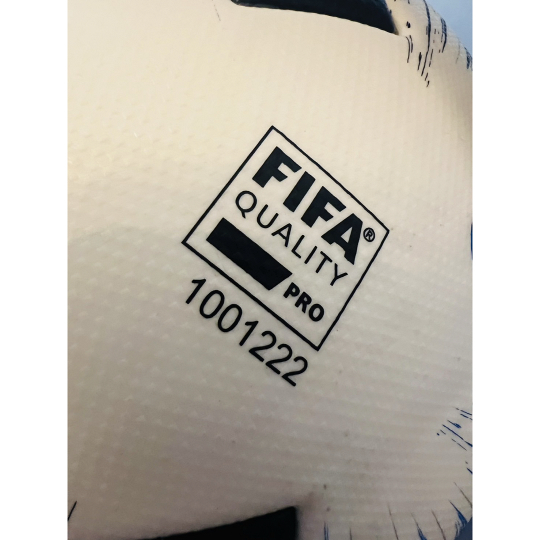 新品 アディダス サッカーボール 5号球 ツバサ FIFA国際公認球 AF510 新品 アディダス サッカーボール 5号球 ツバサ FIFA国際公認球 AF510