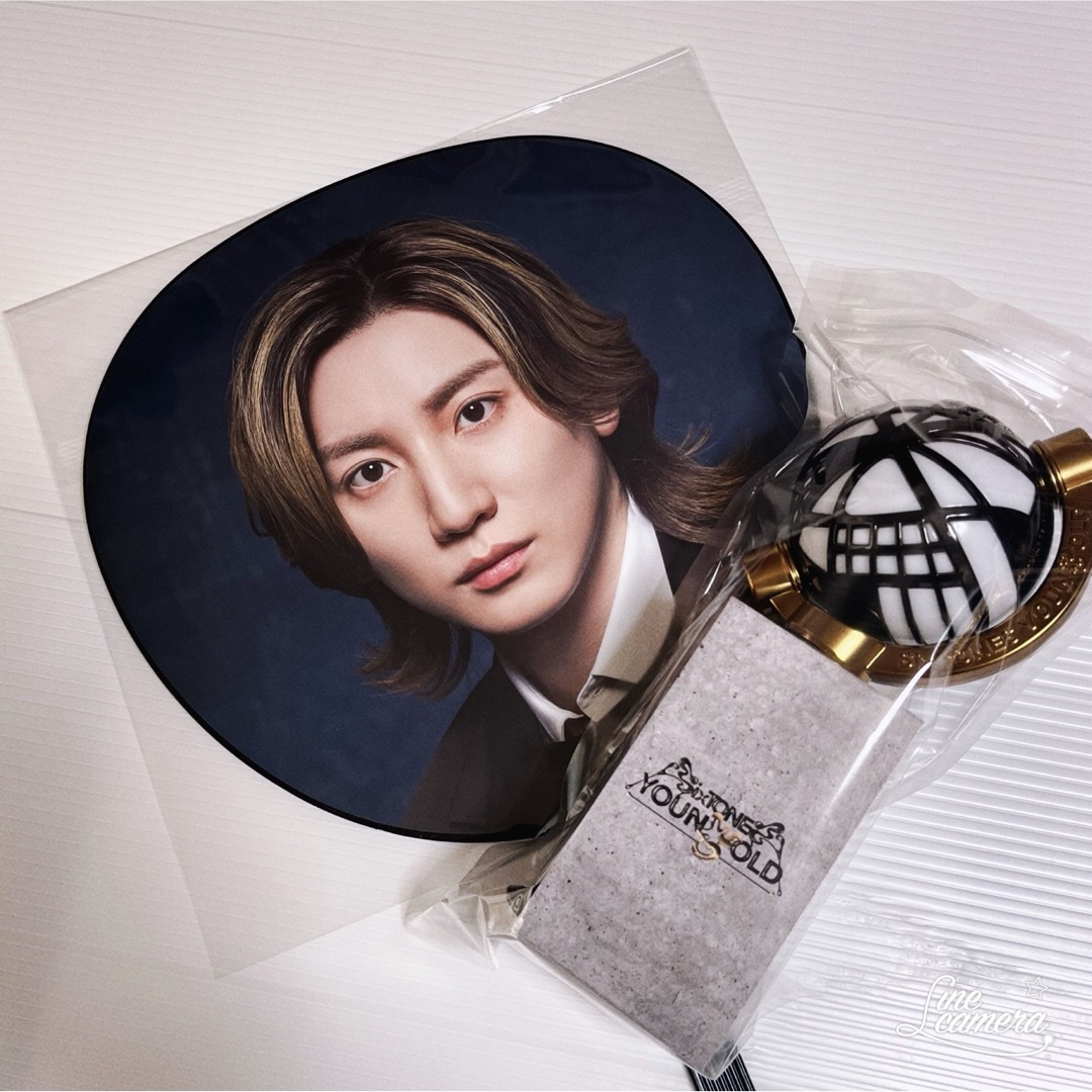 2点セット 京本大我 うちわ ペンライト SixTONES YOUNG OLDの 2点セット 京本大我 うちわ ペンライト SixTONES YOUNG OLDの