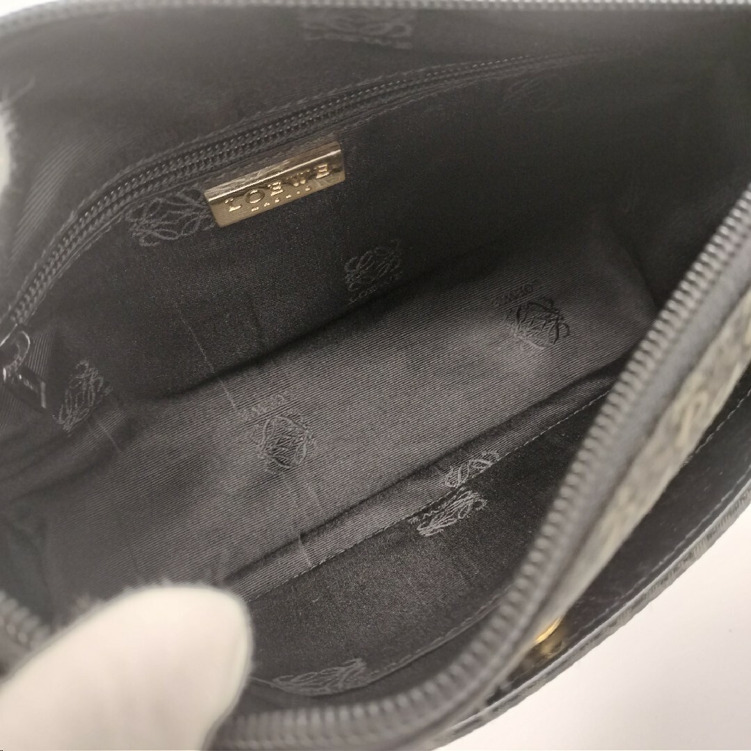 極美品✨ロエベ ショルダーバッグ キャンバス レザー 極美品✨ロエベ ショルダーバッグ キャンバス レザー