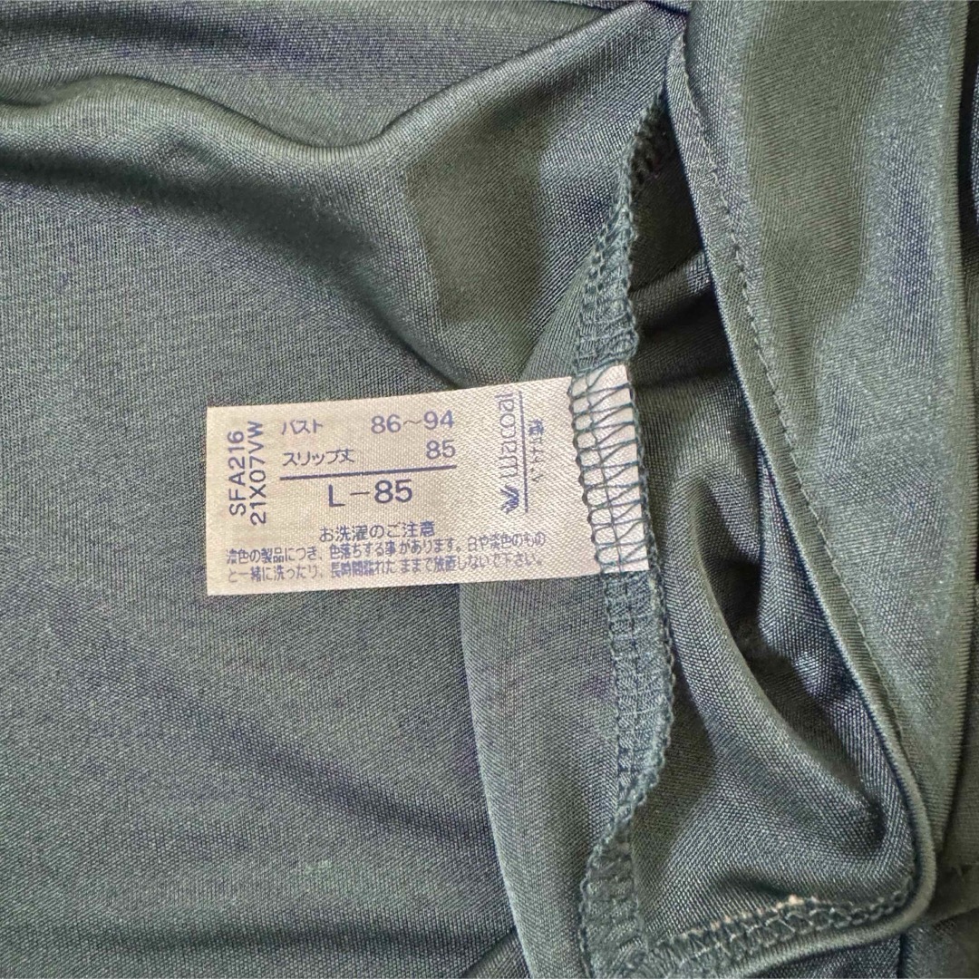 Wacoal(ワコール)のワコール ラゼ 16シリーズ スリップ Lサイズ GR  レディースのトップス(キャミソール)の商品写真