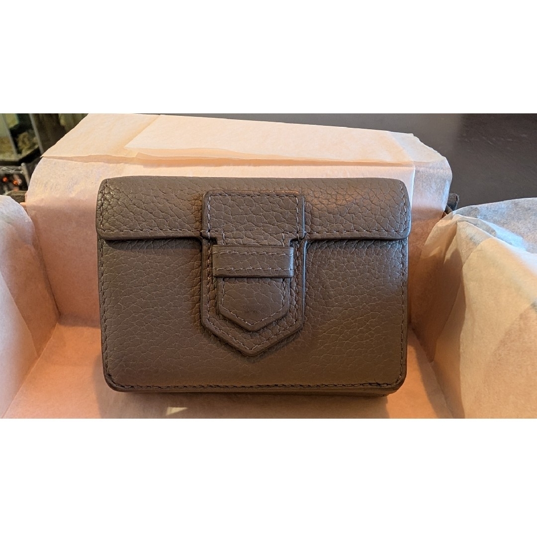 DELVAUX - DELVAUX(デルヴォー) プレッセトライフォールド DELVAUX - DELVAUX(デルヴォー) プレッセトライフォールド
