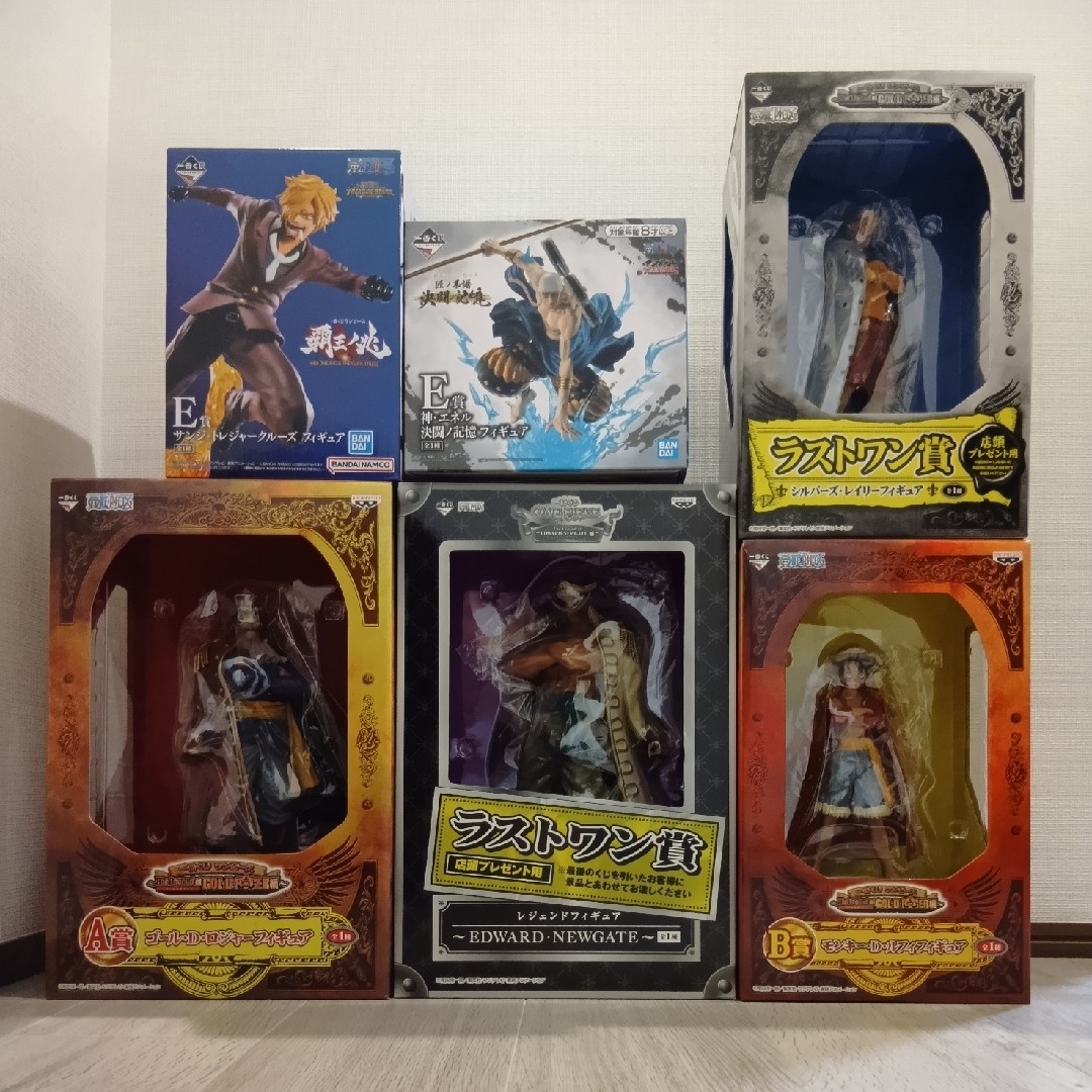 ONE PIECEフィギュア値下げします 28日まで‼️最終値下げ ワンピースフィギュア セット