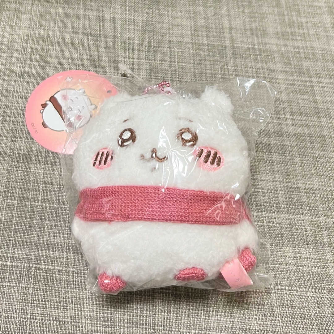 ぬくぬくの装い マスコット ちいかわ ぬくぬくの装い マスコット ちいかわ