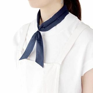 しろくまのきもち サマースカーフ フリーサイズ 紺色 幅4cm 長さ72cm(バンダナ/スカーフ)