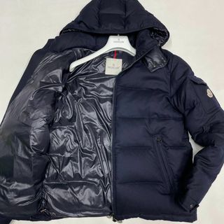MONCLER(ダウンジャケット)のフリマアイテム一覧 MONCLER(ダウンジャケット)のフリマアイテム一覧