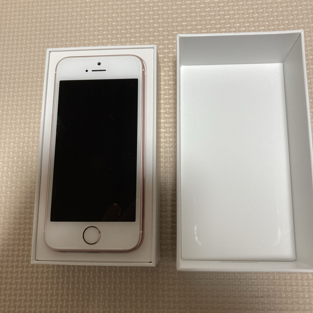 Apple iPhone SE(第1世代)128GB Apple iPhone SE(第1世代)128GB