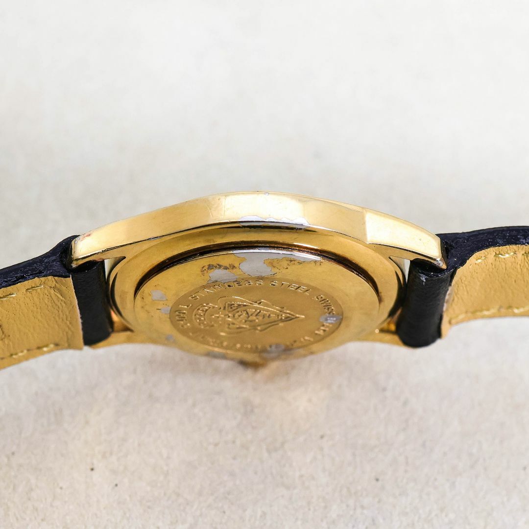 稼働 GUCCI 腕時計 5400L ローマインデックス デイト レザー 719 稼働 GUCCI 腕時計 5400L ローマインデックス デイト レザー 719