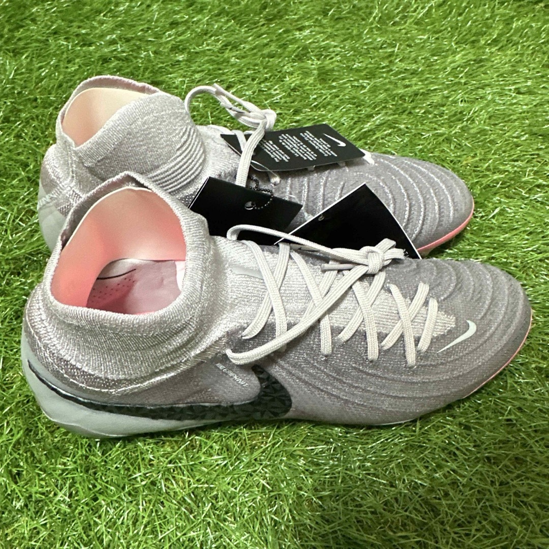 NIKE - 【ラスト一足!!】ファントムルナ2 エリートFG 27cm NIKE - 【ラスト一足!!】ファントムルナ2 エリートFG 27cm