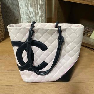 CHANEL(トートバッグ ・ ピンク/桃色系)のフリマアイテム一覧 CHANEL(トートバッグ ・ ピンク/桃色系)のフリマアイテム一覧