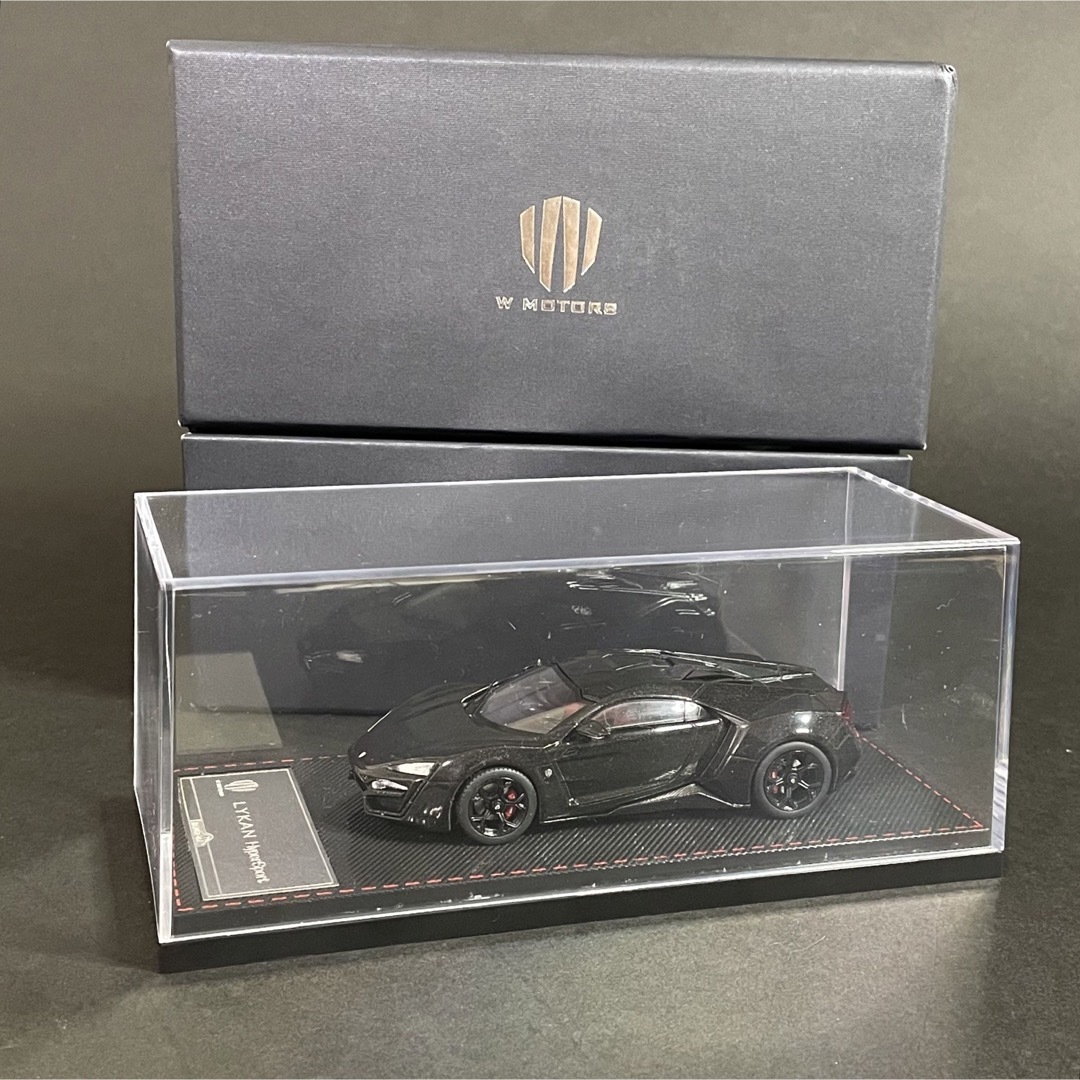 1/43 KENGFai Wモーターズ ライカン ハイパースポーツ