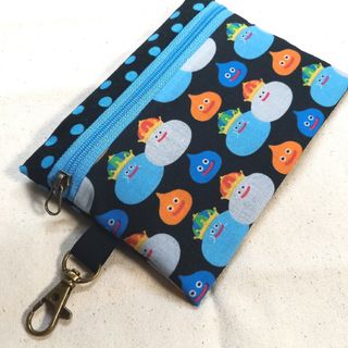 手作り☆ポケットティッシュ&ハンカチポーチ☆スライム☆黒&水色ドット(ポーチ)
