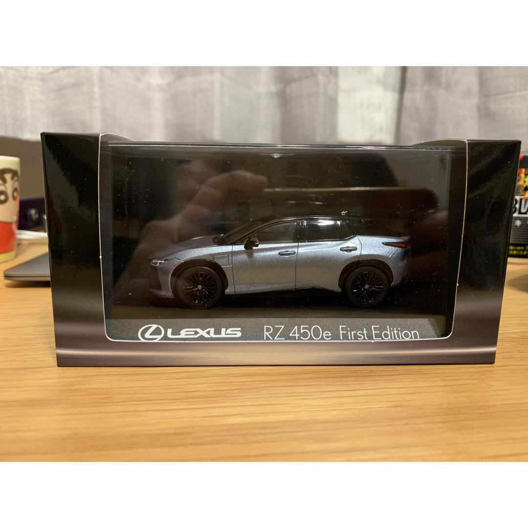 京商(キョウショウ)のLEXUS RZ 450e First Eddition1/43 ミニカー エンタメ/ホビーのおもちゃ/ぬいぐるみ(ミニカー)の商品写真