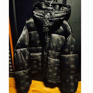 DOLCE&GABBANA(ダウンジャケット)のフリマアイテム一覧 DOLCE&GABBANA(ダウンジャケット)のフリマアイテム一覧