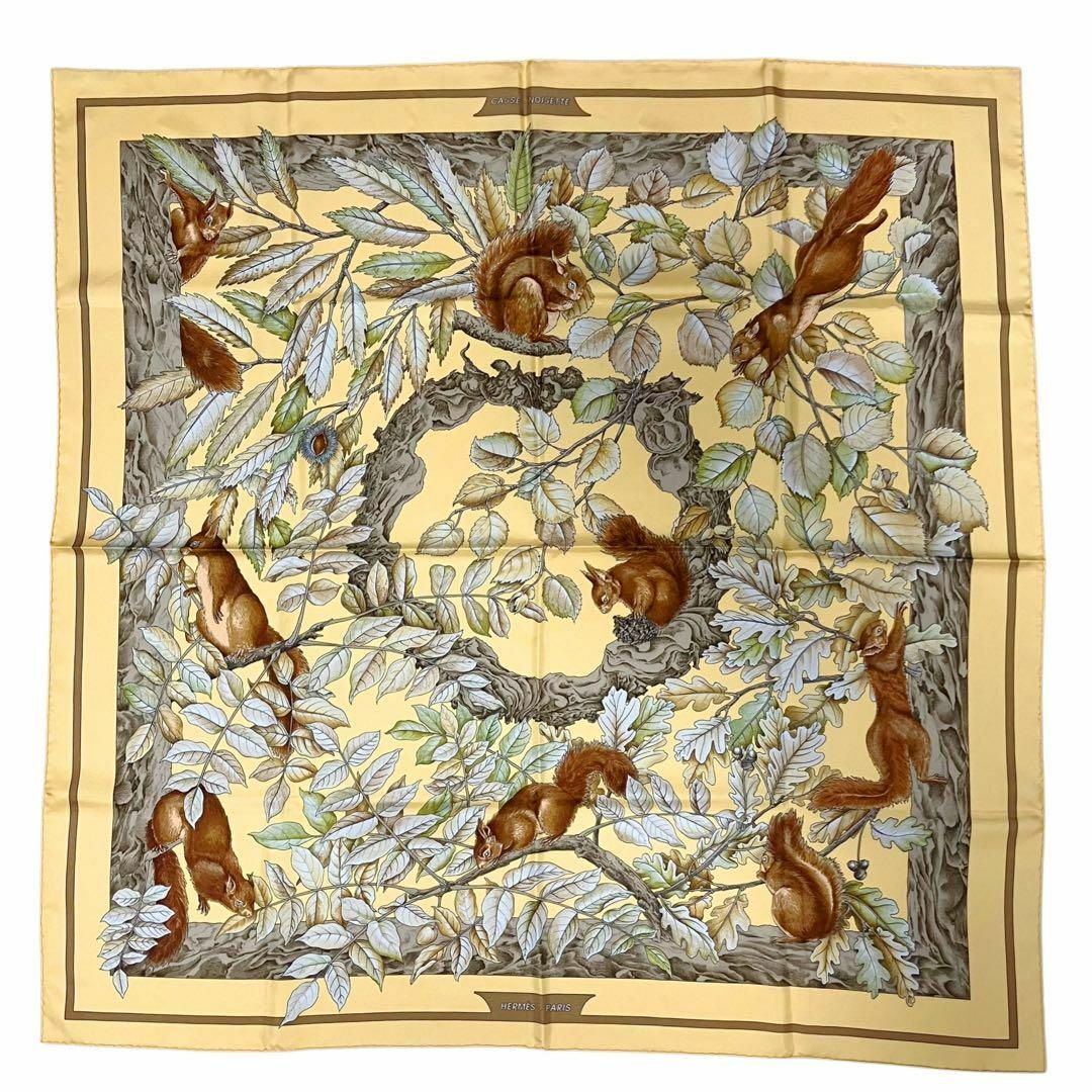 ⭐️美品⭐️ エルメス カレ90 くるみ割り シルク スカーフ ベージュ ⭐️美品⭐️ エルメス カレ90 くるみ割り シルク スカーフ ベージュ