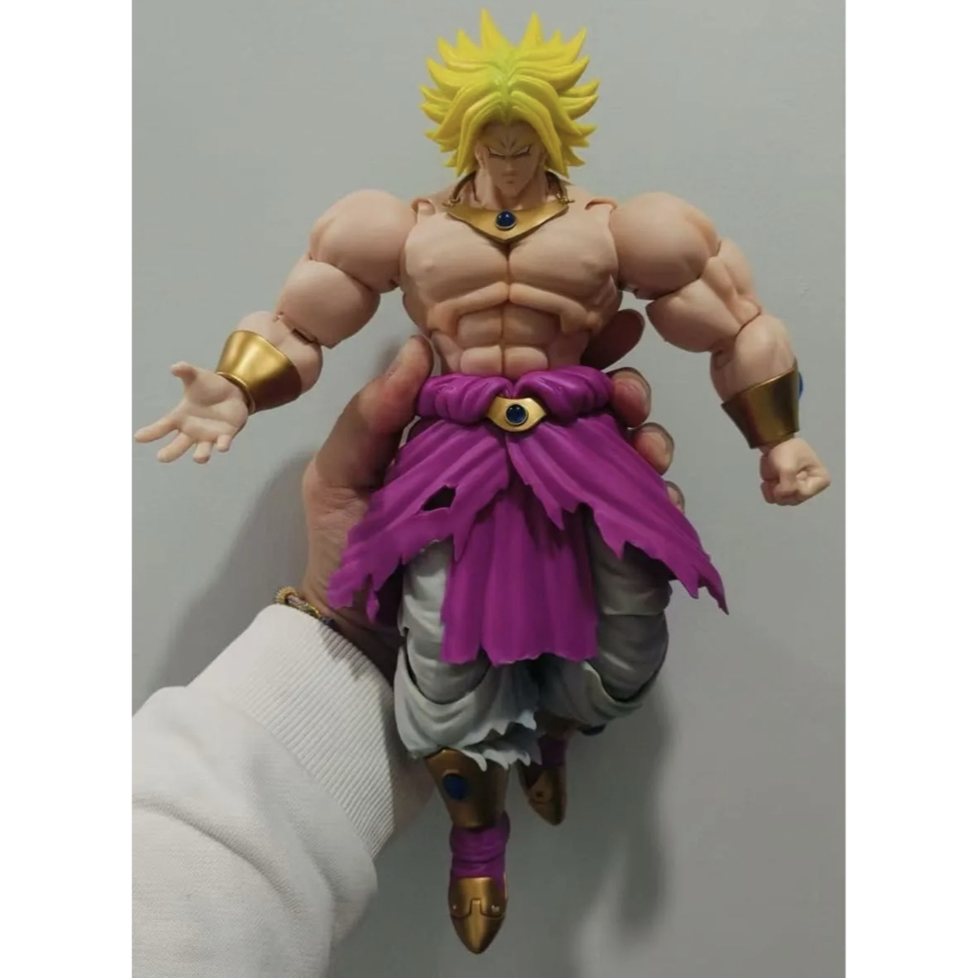 海外限定 ブロリー スーパーサイヤ人 s.h.figuarts 同サイズの 海外限定 ブロリー スーパーサイヤ人 s.h.figuarts 同サイズの