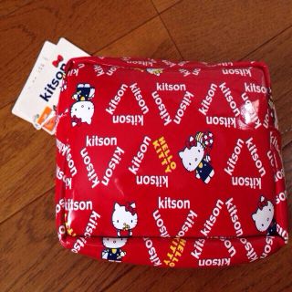 キットソン(KITSON)のkitson＊キティコラボポーチ(送料込(ポーチ)