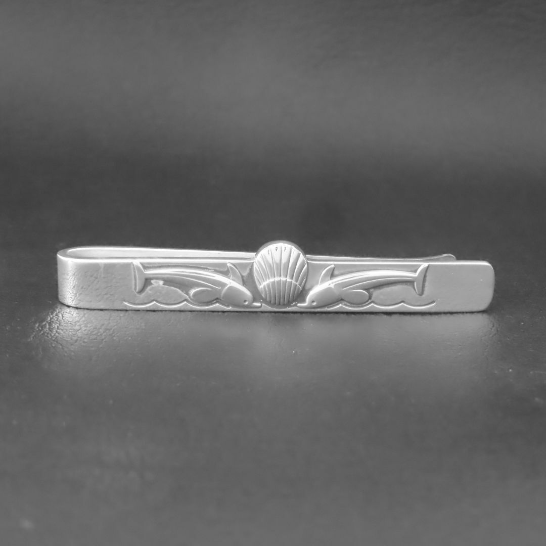 新品同様 美品 GEORG JENSEN ジョージジェンセン イルカ タイピン 新品同様 美品 GEORG JENSEN ジョージジェンセン イルカ タイピン