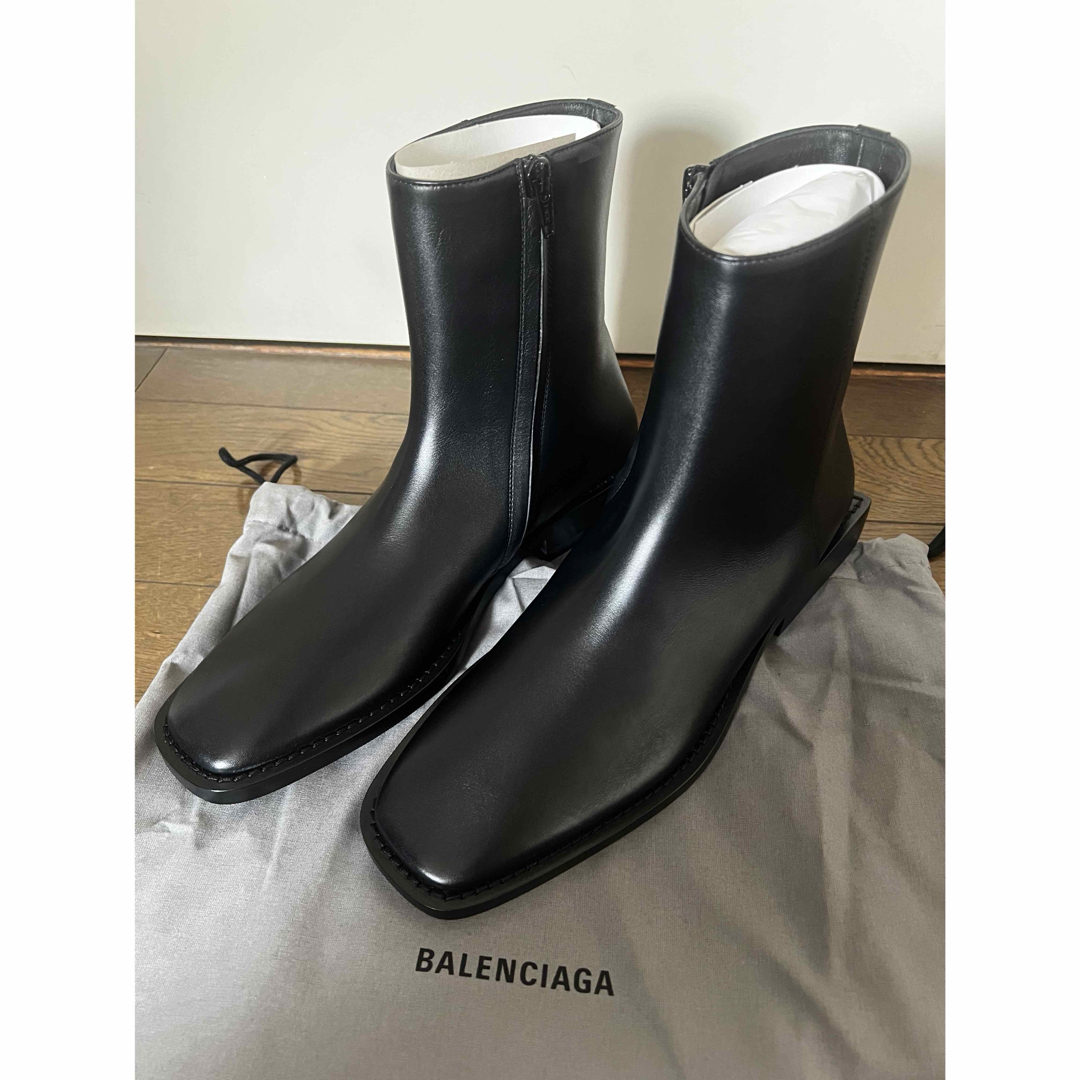 新品未使用 BALENCIAGA サイドジップ ブーツ サイズ38 新品未使用 BALENCIAGA サイドジップ ブーツ サイズ38