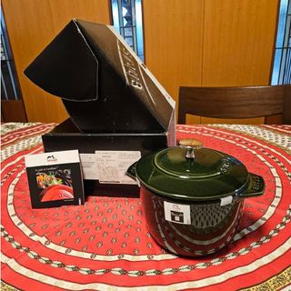 STAUBのフリマアイテム一覧 STAUBのフリマアイテム一覧