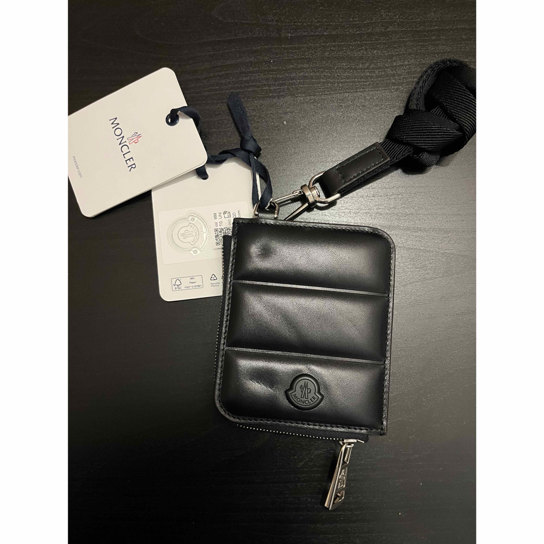 MONCLER - モンクレール ネックストラップ コンパクトウォレット MONCLER - モンクレール ネックストラップ コンパクトウォレット