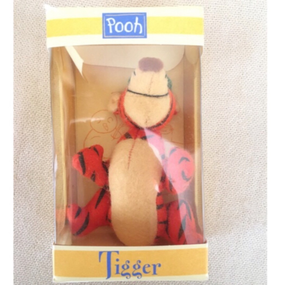くまのプーさん ティガー フェルト エンタメ/ホビーのおもちゃ/ぬいぐるみ(キャラクターグッズ)の商品写真