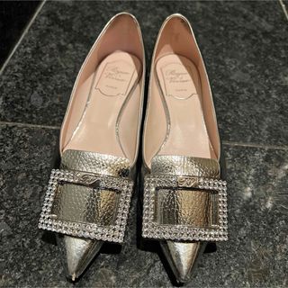 ROGER VIVIER - ロジェ ヴィヴィエ ROGER VIVIER ローファー Viv ROGER VIVIER - ロジェ ヴィヴィエ ROGER VIVIER ローファー Viv