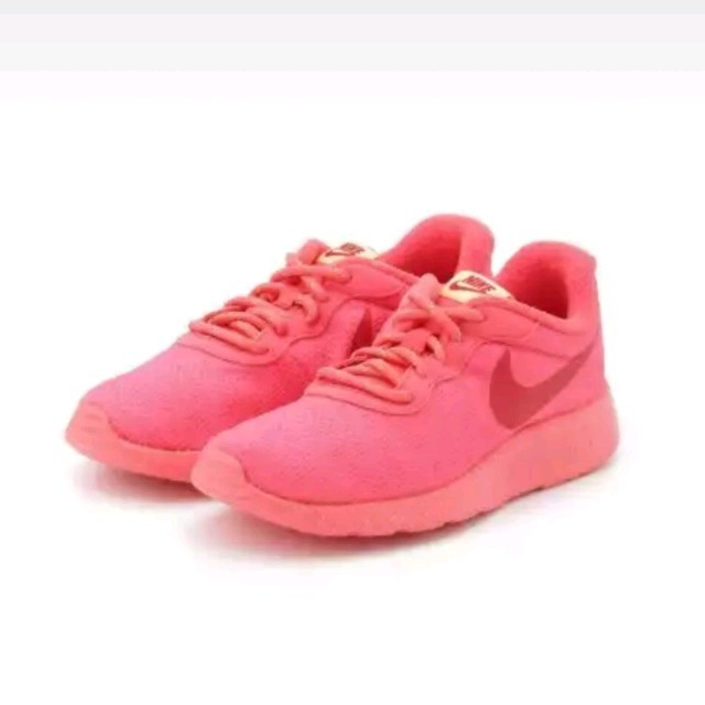 Nike Nike ナイキ タンジュン スニーカーの通販 By Anuenue S Shop ナイキならラクマ Nike Nike ナイキ タンジュン スニーカーの通販 By Anuenue S Shop ナイキならラクマ