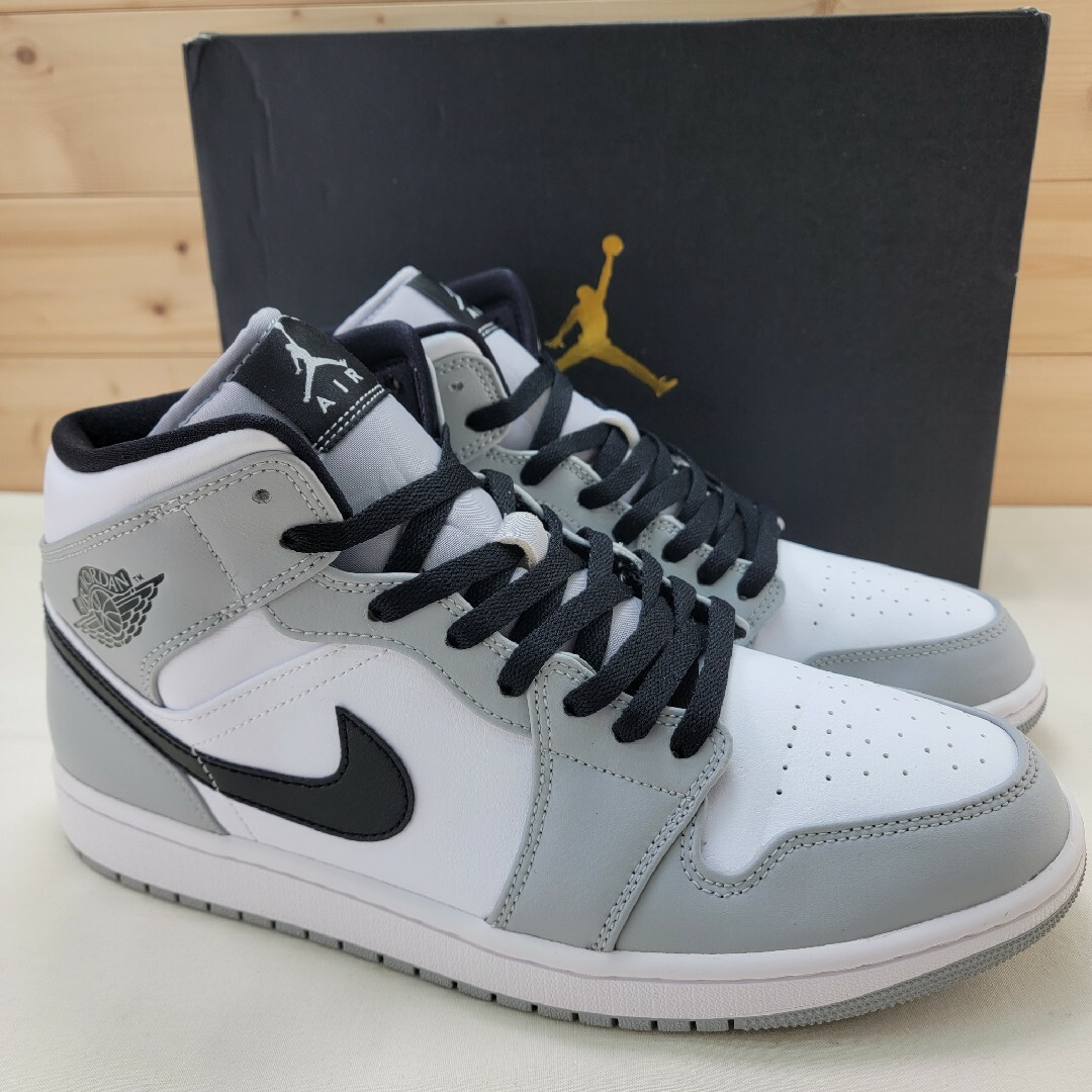 NIKE - ナイキ エアジョーダン1 ミッド NIKE - ナイキ エアジョーダン1 ミッド