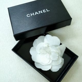 CHANEL(ブローチ/コサージュ)のフリマアイテム一覧 CHANEL(ブローチ/コサージュ)のフリマアイテム一覧