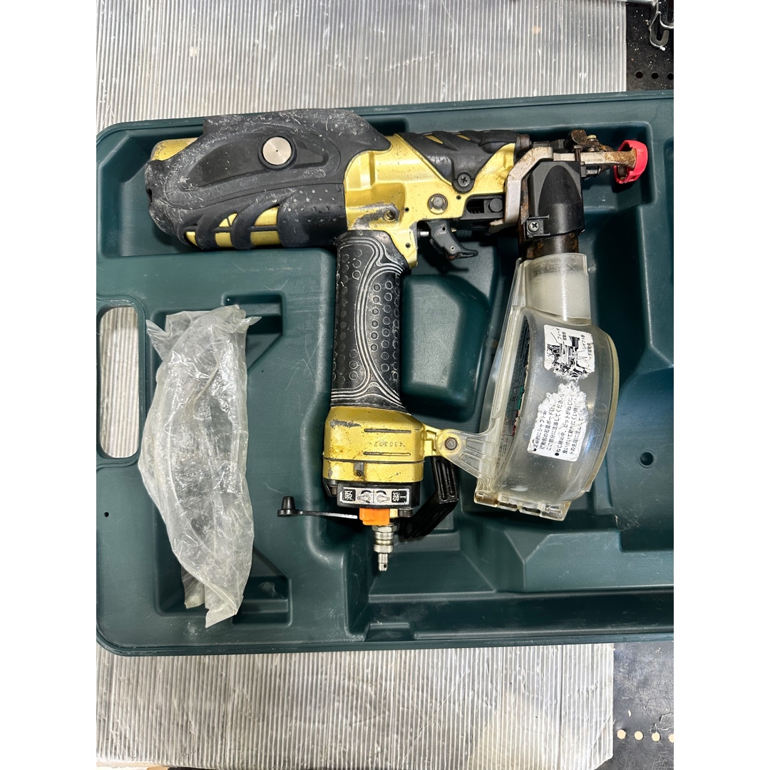 ハイコーキ(HIKOKI ※旧:日立工機) 高圧エアネジ打ち機 WF4H2 ハイコーキ(HIKOKI ※旧:日立工機) 高圧エアネジ打ち機 WF4H2