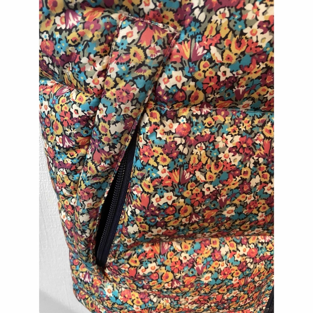 THE NORTH FACE - ノースフェイス ダウンベスト 花柄の通販 by THE NORTH FACE - ノースフェイス ダウンベスト 花柄の通販 by