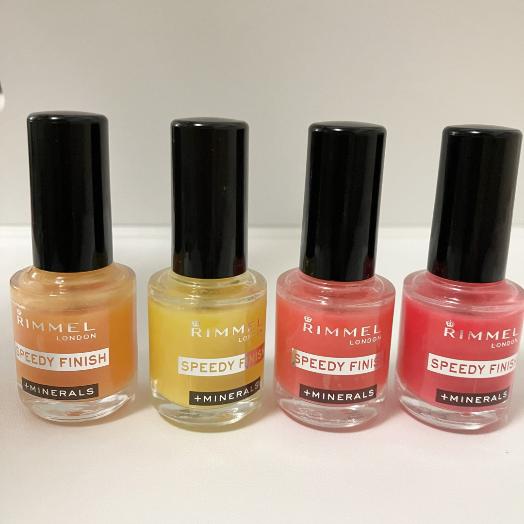 RIMMEL - リンメル　スピーディフィニッシュ　シュガーネイル　マニキュア　４本セット