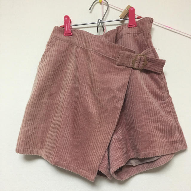 dazzlin(ダズリン)のdazzlin スカートパンツ レディースのパンツ(ショートパンツ)の商品写真