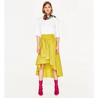 ザラ(ZARA)のERI様 4/2までお取り置き♡袖ディティール ミディスカート(ひざ丈スカート)