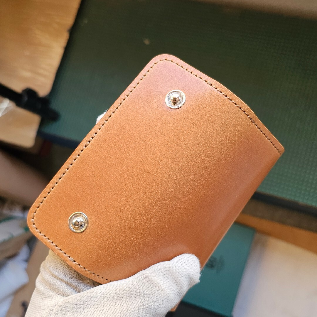 ラストクロップス ワイルドスワンズ シェルコードバン コードバン ウイスキーの通販 by いずみ's shop|ラクマ ラストクロップス ワイルドスワンズ シェルコードバン コードバン ウイスキーの通販 by いずみ's shop|ラクマ