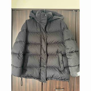 BURBERRY(ダウンジャケット)のフリマアイテム一覧 BURBERRY(ダウンジャケット)のフリマアイテム一覧