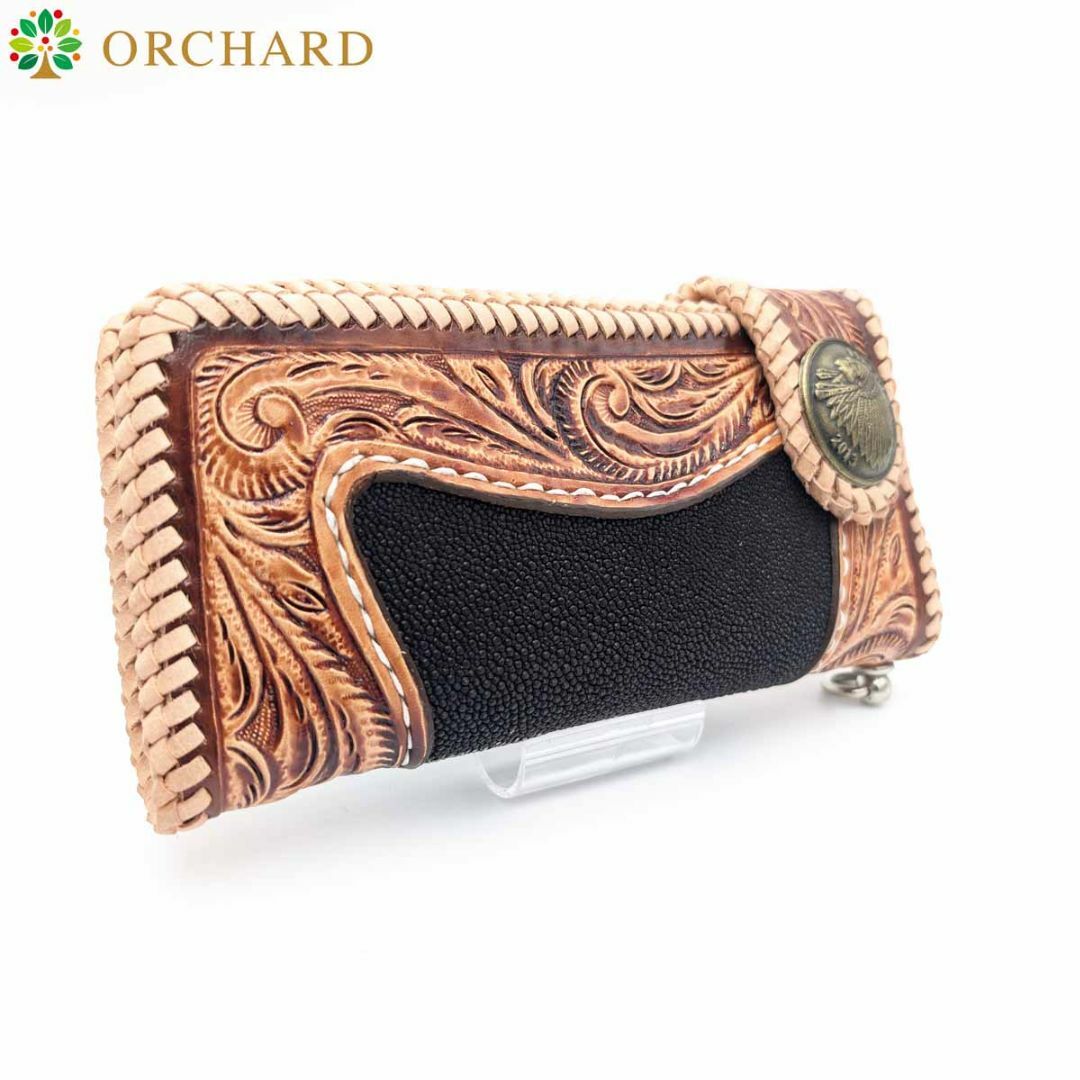 □極美品□ FENDI フェンディ ストラップユー レザー スタッズ □極美品□ FENDI フェンディ ストラップユー レザー スタッズ