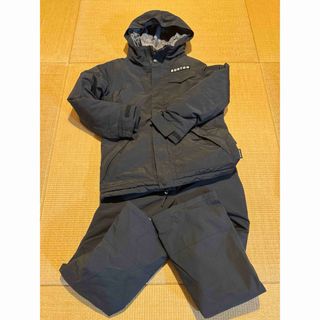 BURTON - バートン キッズ 動物 花柄 スキーウェア ジャンプ BURTON - バートン キッズ 動物 花柄 スキーウェア ジャンプ