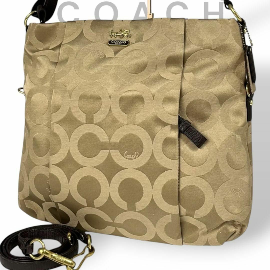 COACH - 【極美品】コーチ　オプアート　大容量　A4収納可能　トートバッグ　肩掛け