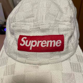 Supreme（キャップ ・ ホワイト/白色系）のフリマアイテム一覧