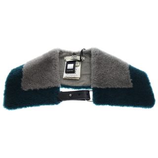 FENDI(マフラー/ショール ・ グレー/灰色系)のフリマアイテム一覧 FENDI(マフラー/ショール ・ グレー/灰色系)のフリマアイテム一覧