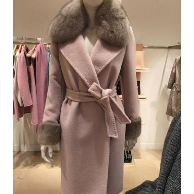 MaxMara アウトレットコートのサムネイル