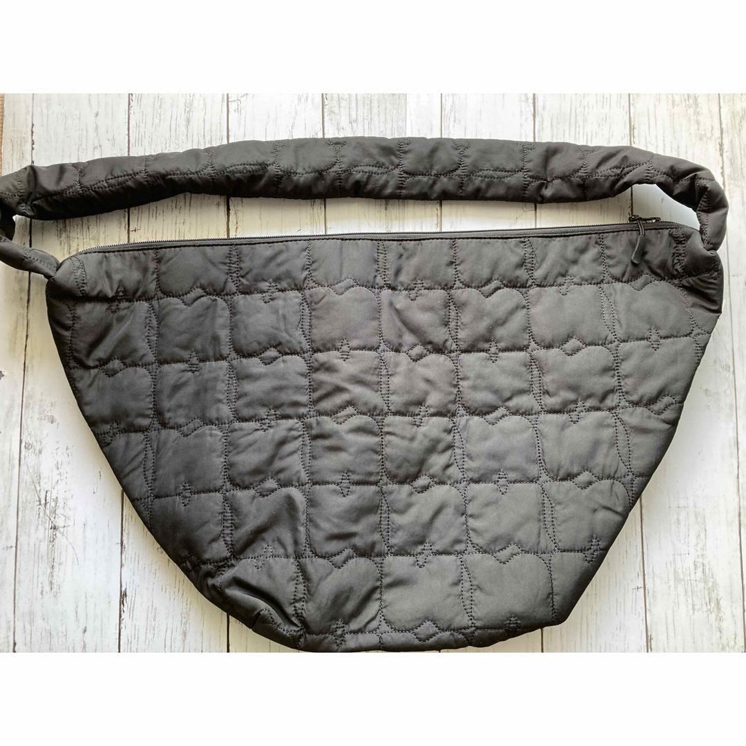 Naptime. キルティング ショルダーバック (黒) Naptime. キルティング ショルダーバック (黒)