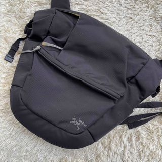 ARC'TERYX - ARC'TERYX LEAF Courier Bag 15 日本未発売 美品の ARC'TERYX - ARC'TERYX LEAF Courier Bag 15 日本未発売 美品の