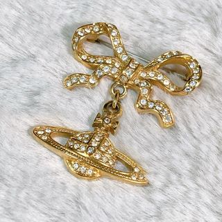 Vivienne Westwood(ブローチ/コサージュ)のフリマアイテム一覧 Vivienne Westwood(ブローチ/コサージュ)のフリマアイテム一覧