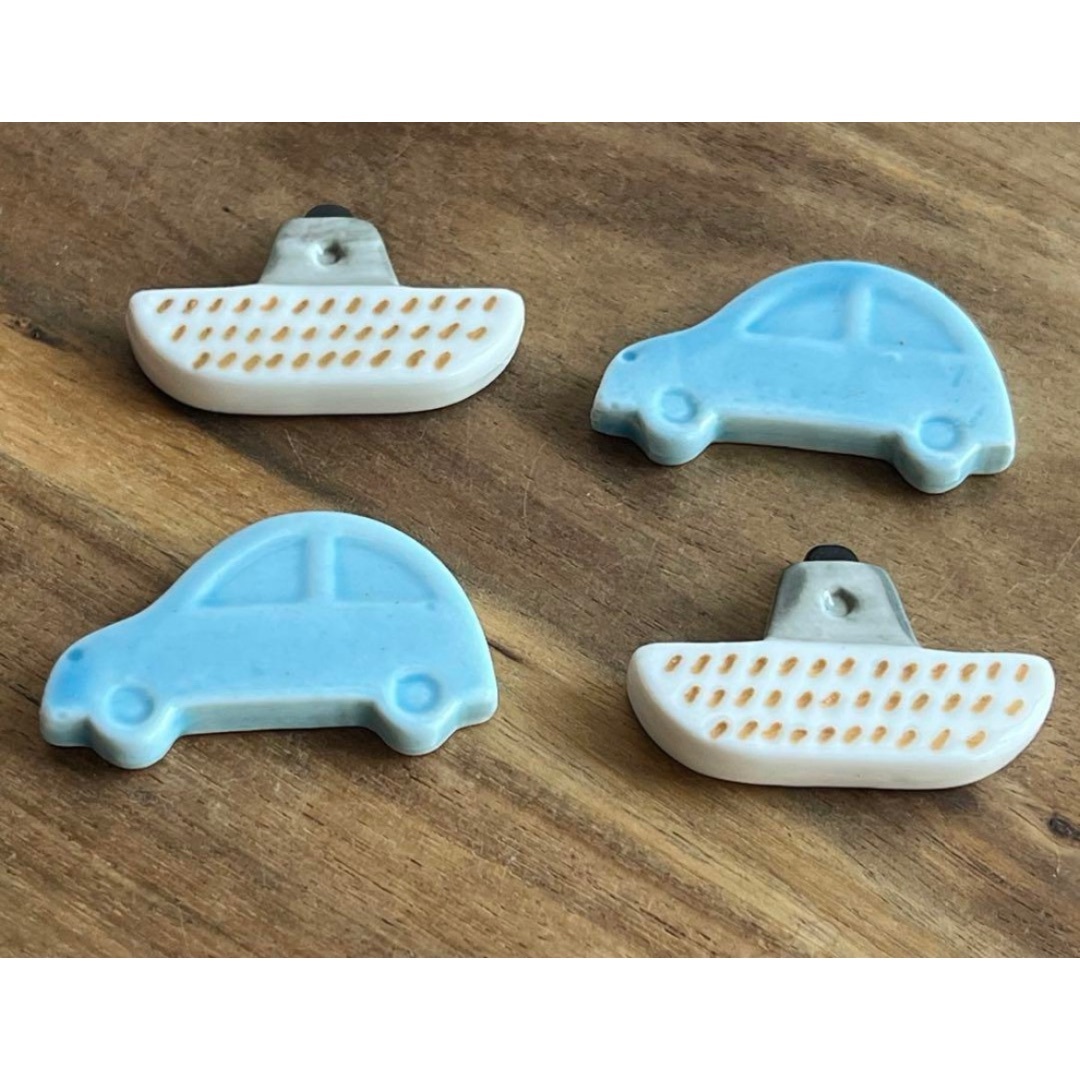 【新品】船と車の箸置き インテリア/住まい/日用品のキッチン/食器(テーブル用品)の商品写真